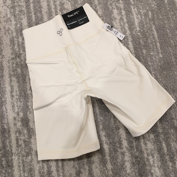 TnAction Tnalife Atmophlex Hi-Rise 7" Shorts in Lilac Cloud XS - Picture 4 of 7